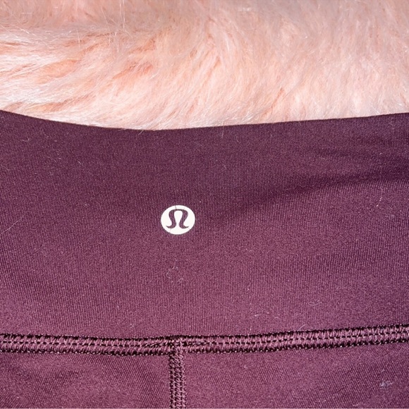 Lululemon Wunder Under Crop Plum leggings size 2 - Picture 10 of 11